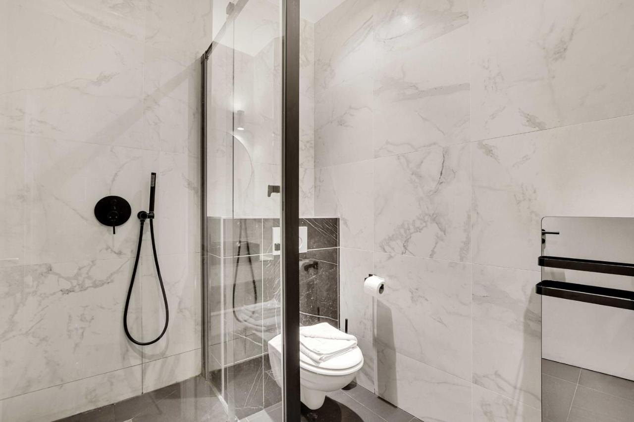 Spacious - 2b-10p - Ac - Marais Appartement *